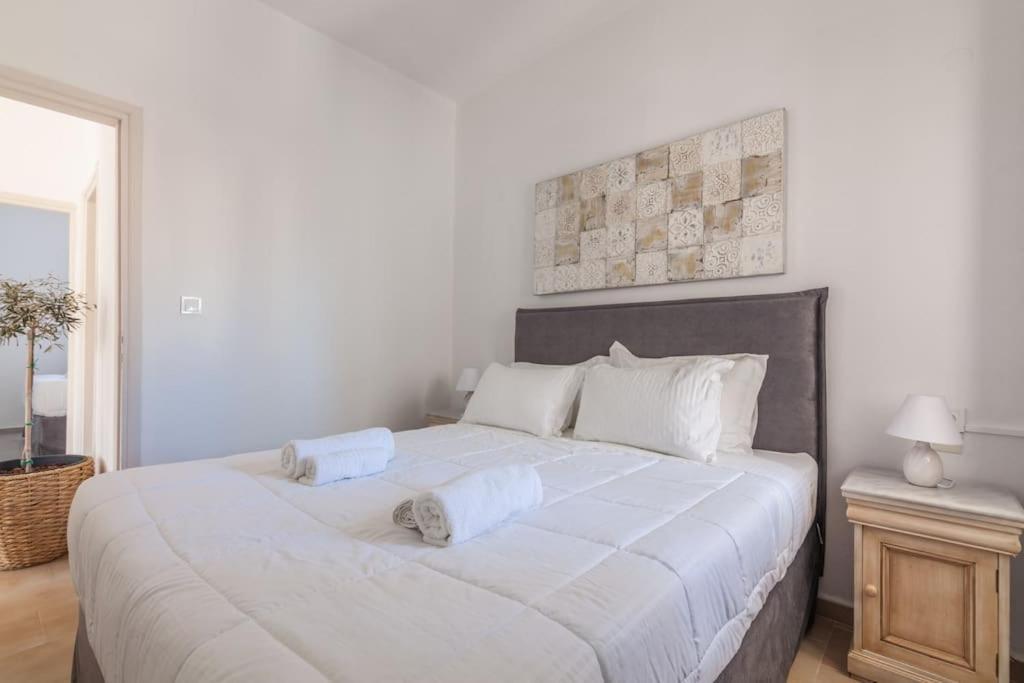 Geo'S Lovely Two Bedroom Island Apartment Gouves Extérieur photo