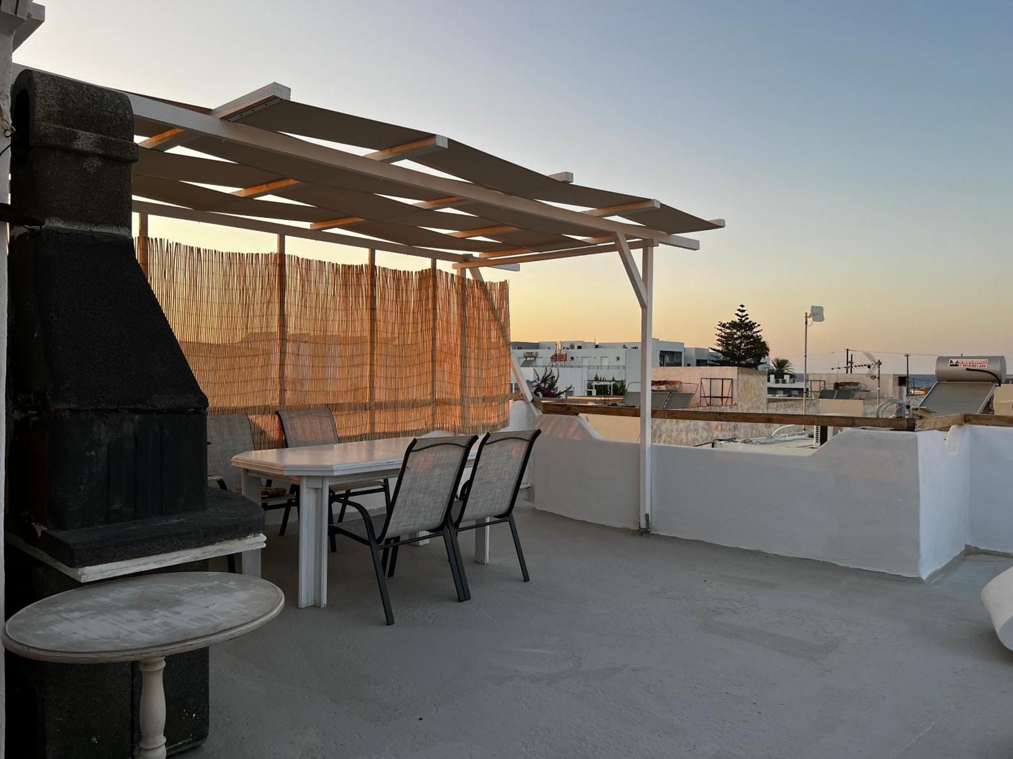 Geo'S Lovely Two Bedroom Island Apartment Gouves Extérieur photo